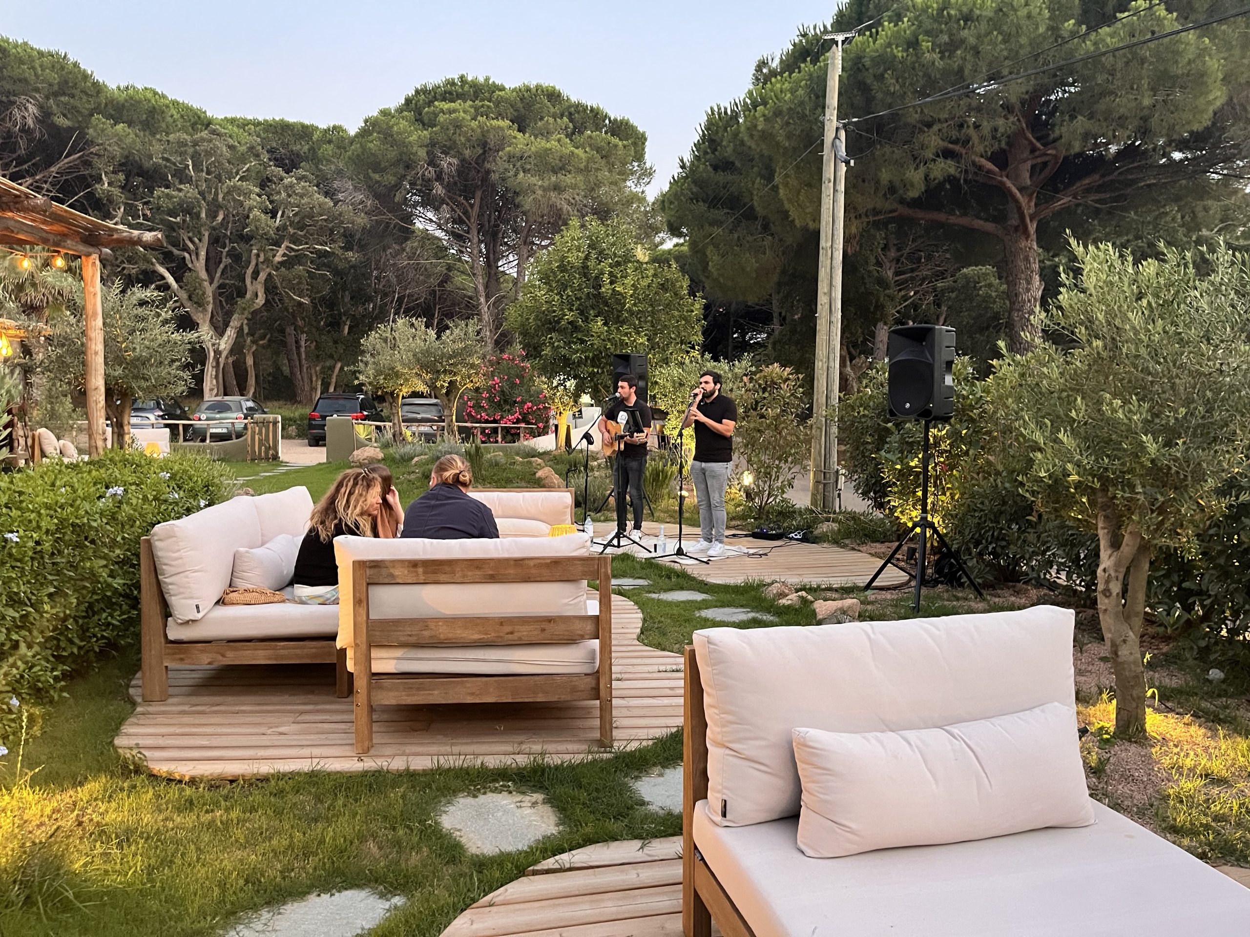 Photo - Accueil RESTAURANT SOIREE CORSE BOX scaled RESTAURANT SOIREE CORSE BOX scaled
